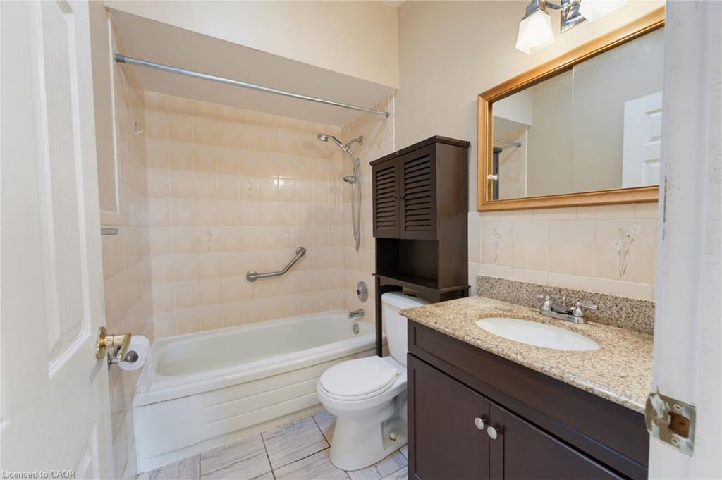 34 Fielding Crescent Property Photo 21