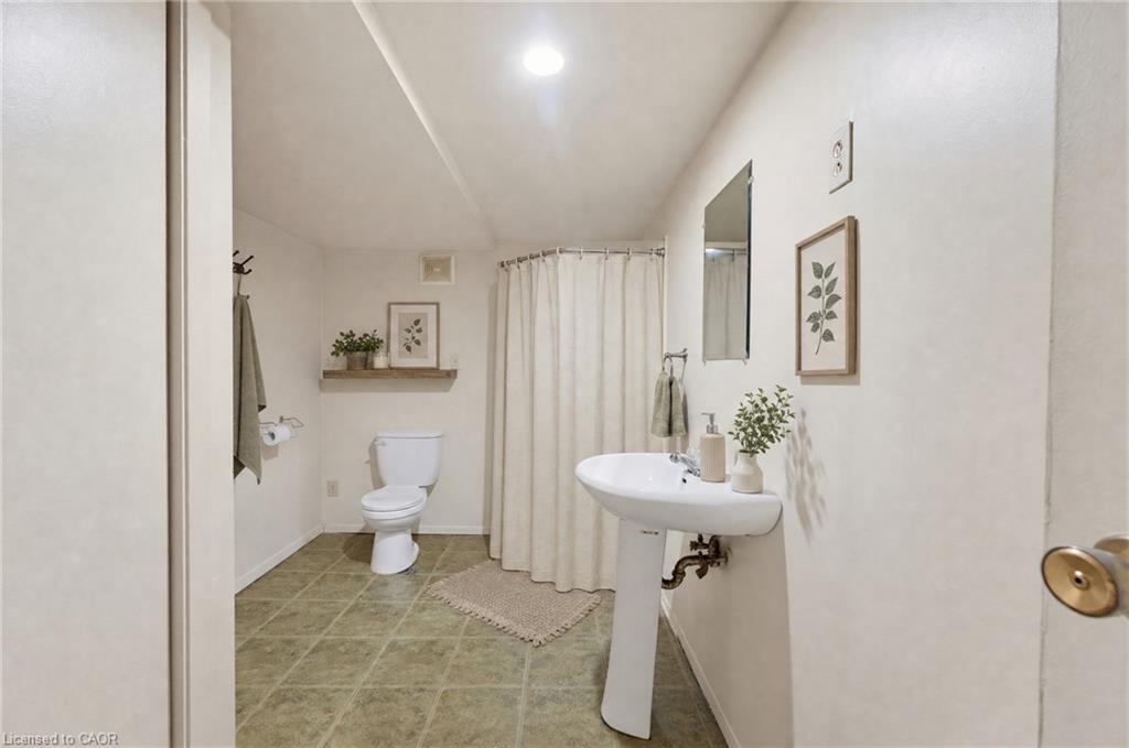 34 Fielding Crescent Property Photo 22