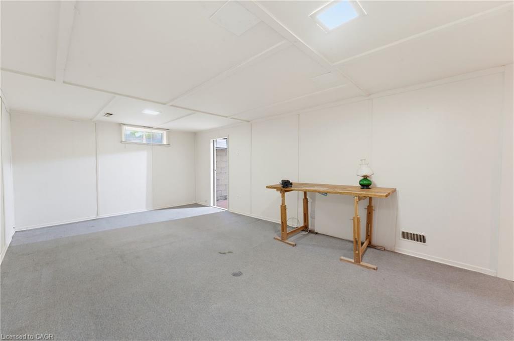 34 Fielding Crescent Property Photo 28
