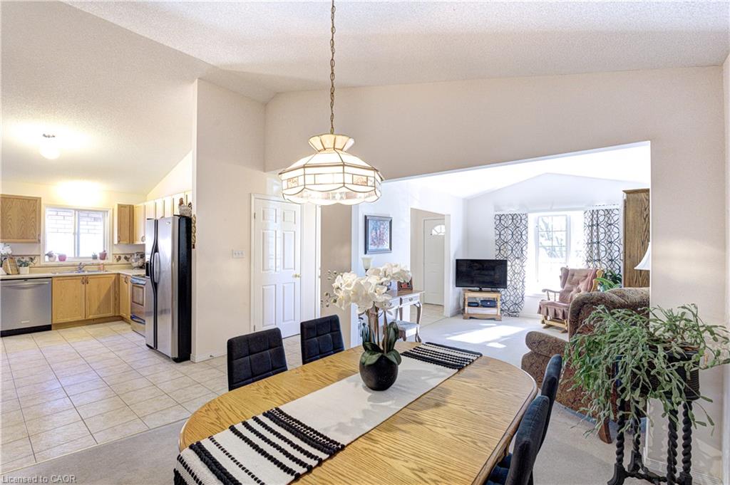 78 Sulmona Drive Property Photo 3