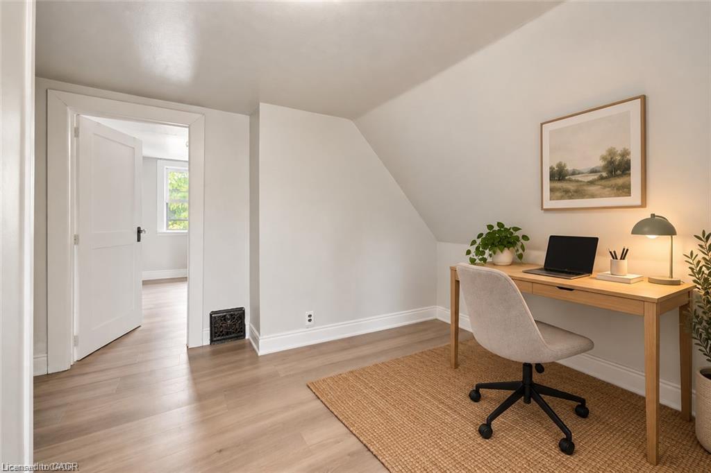 1279 Hamilton Street Property Photo 17