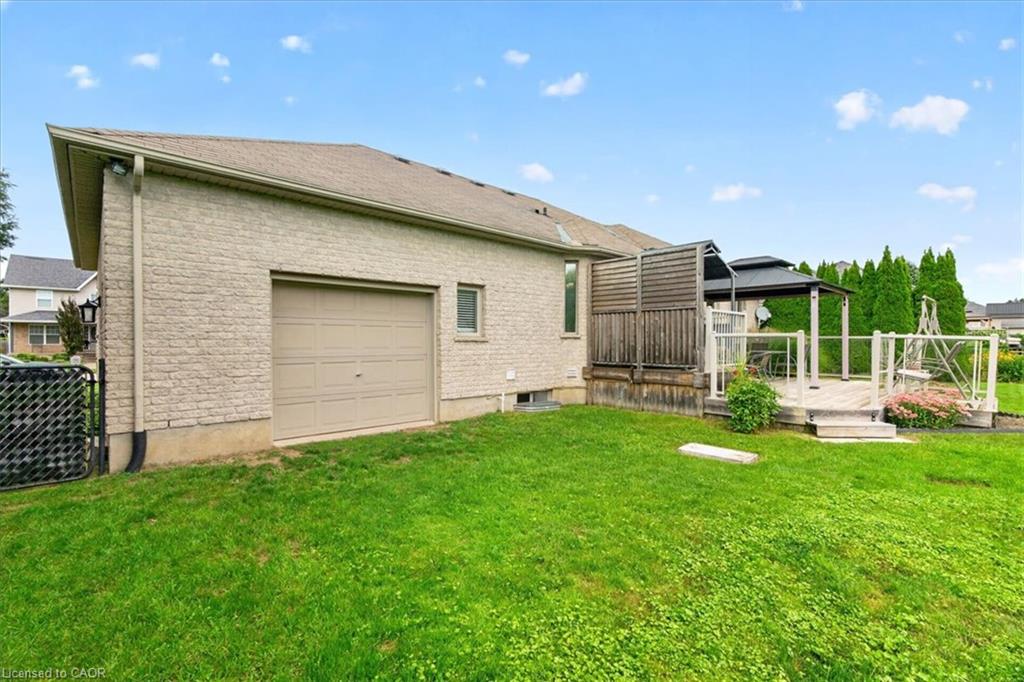 515 Woodward Drive Property Photo 44