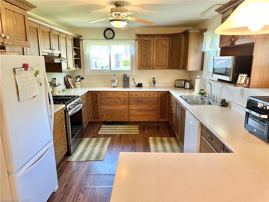 11 Reserve Street Property Photo 9