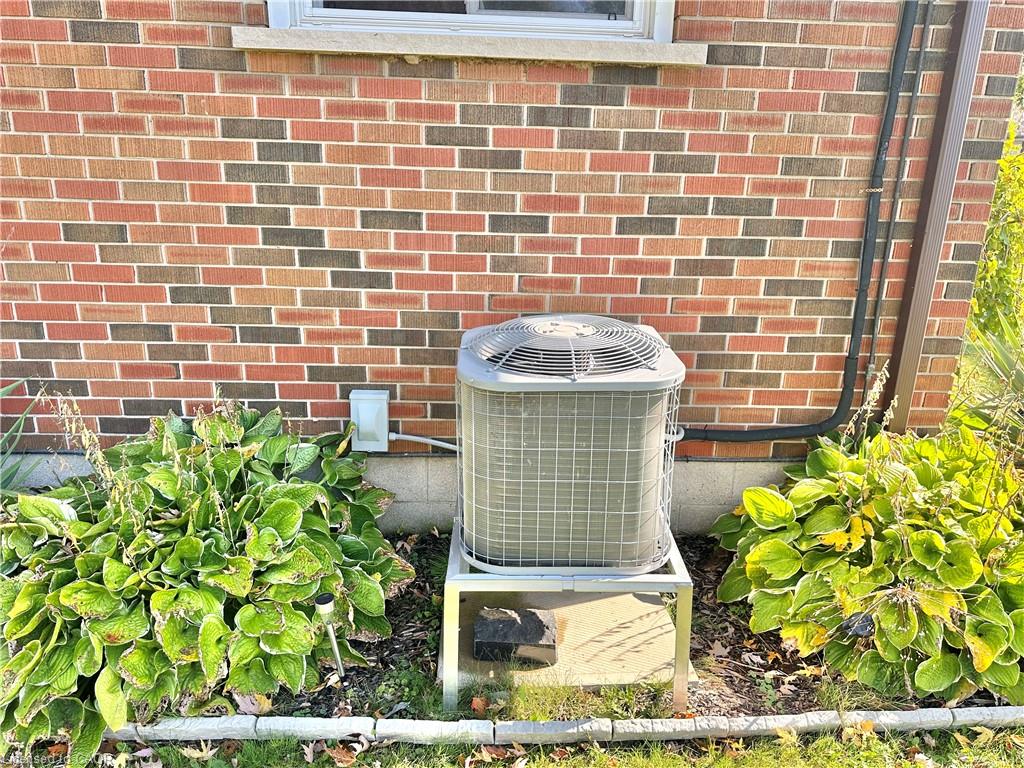 11 Reserve Street Property Photo 37