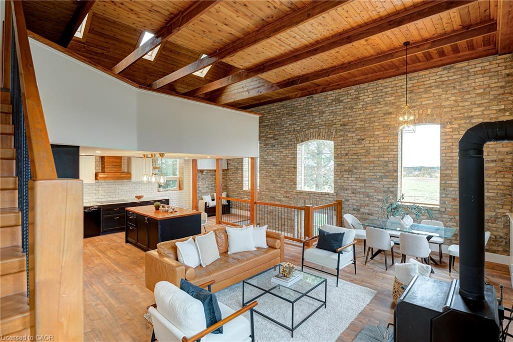 2653 Huron Road Property Photo 18