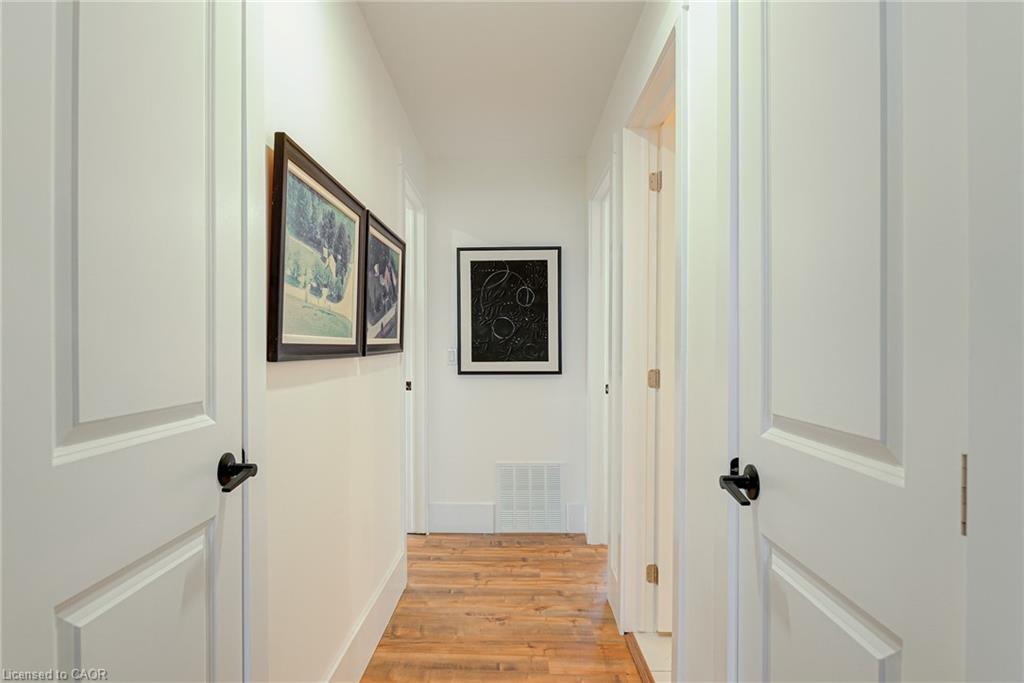 2653 Huron Road Property Photo 24