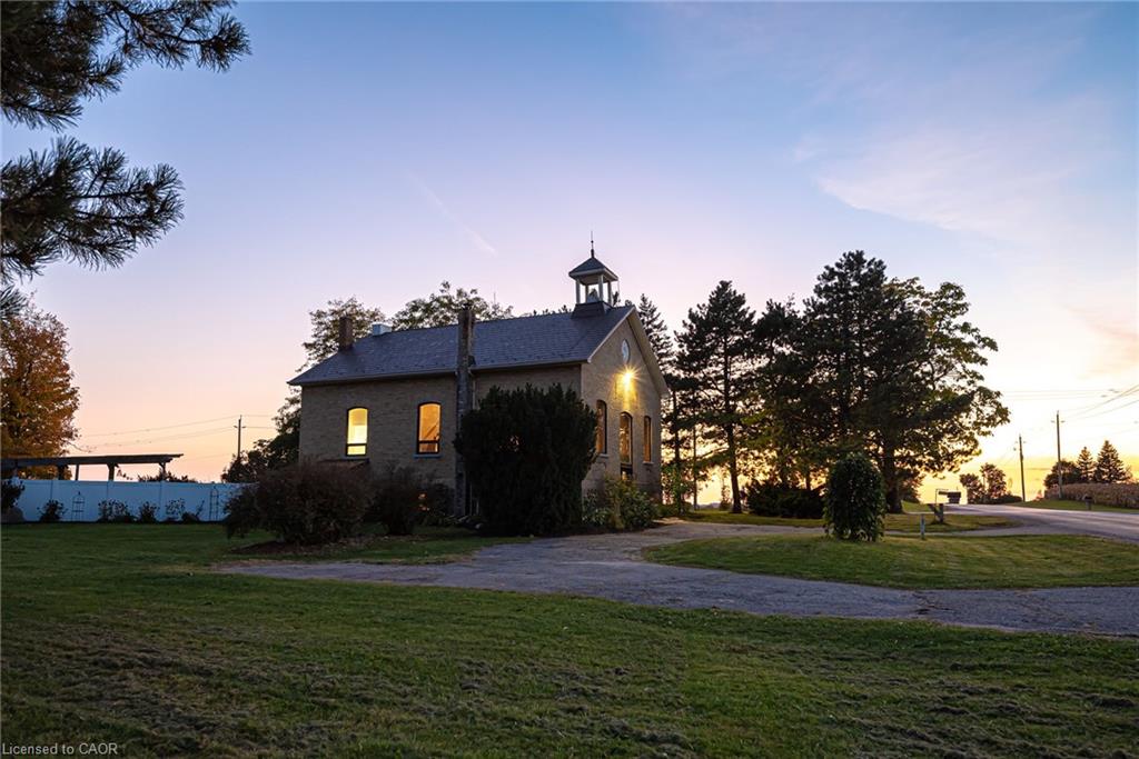 2653 Huron Road Property Photo 49
