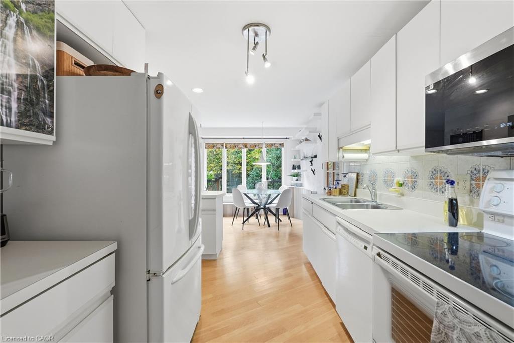 188 Hostein Drive Property Photo 10