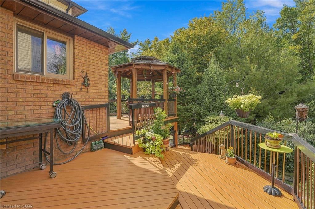 188 Hostein Drive Property Photo 33
