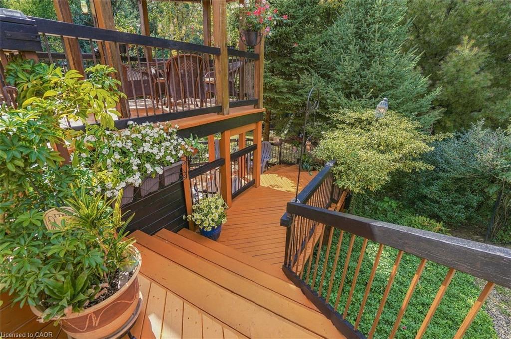 188 Hostein Drive Property Photo 35