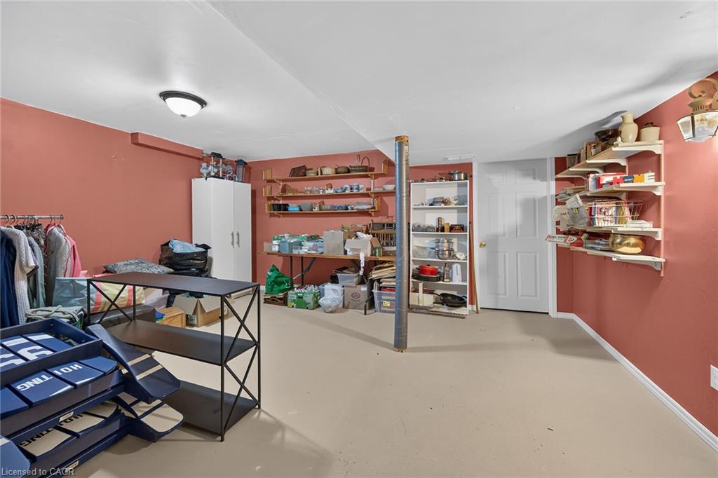 37 Glenhollow Drive Property Photo 36
