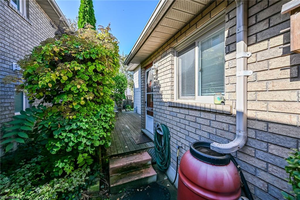 37 Glenhollow Drive Property Photo 39