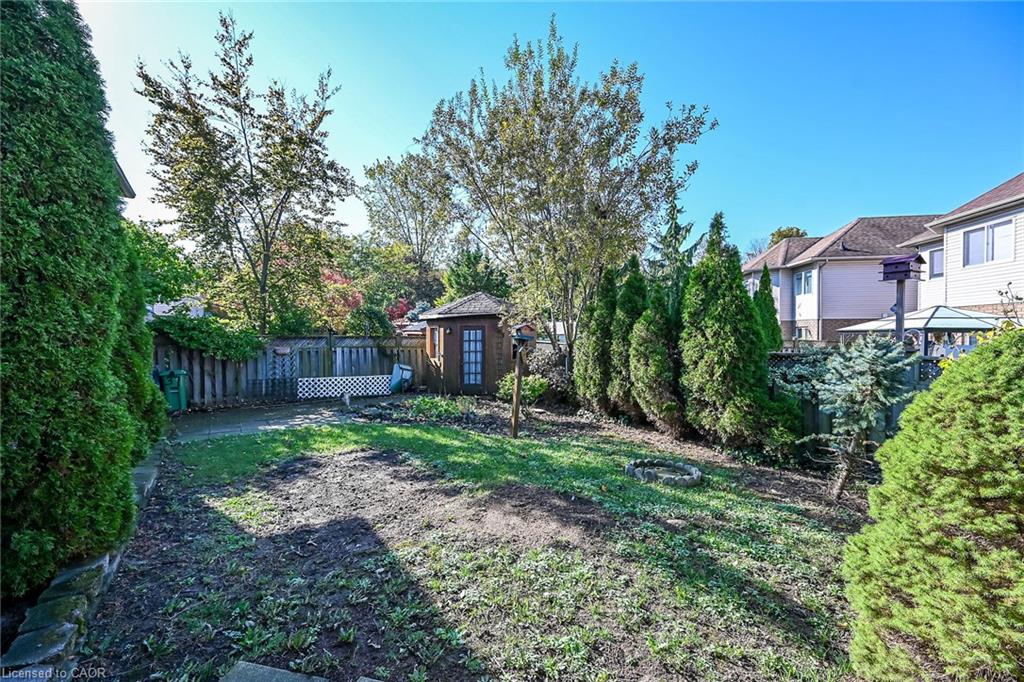 37 Glenhollow Drive Property Photo 45