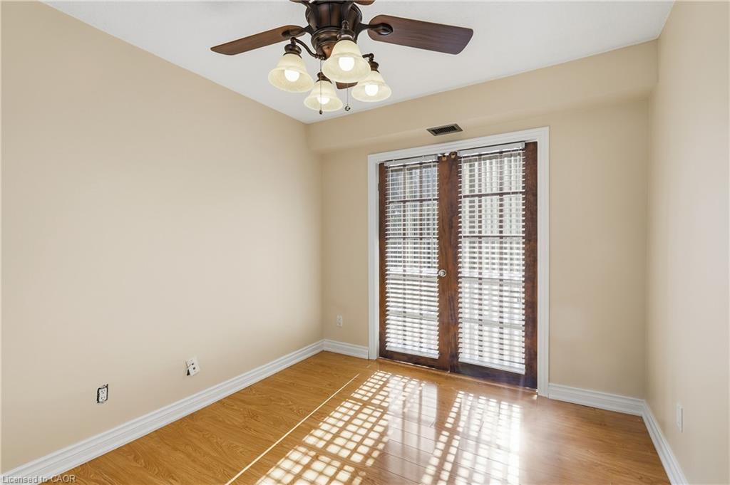 B3-7 Gale Crescent Property Photo 15