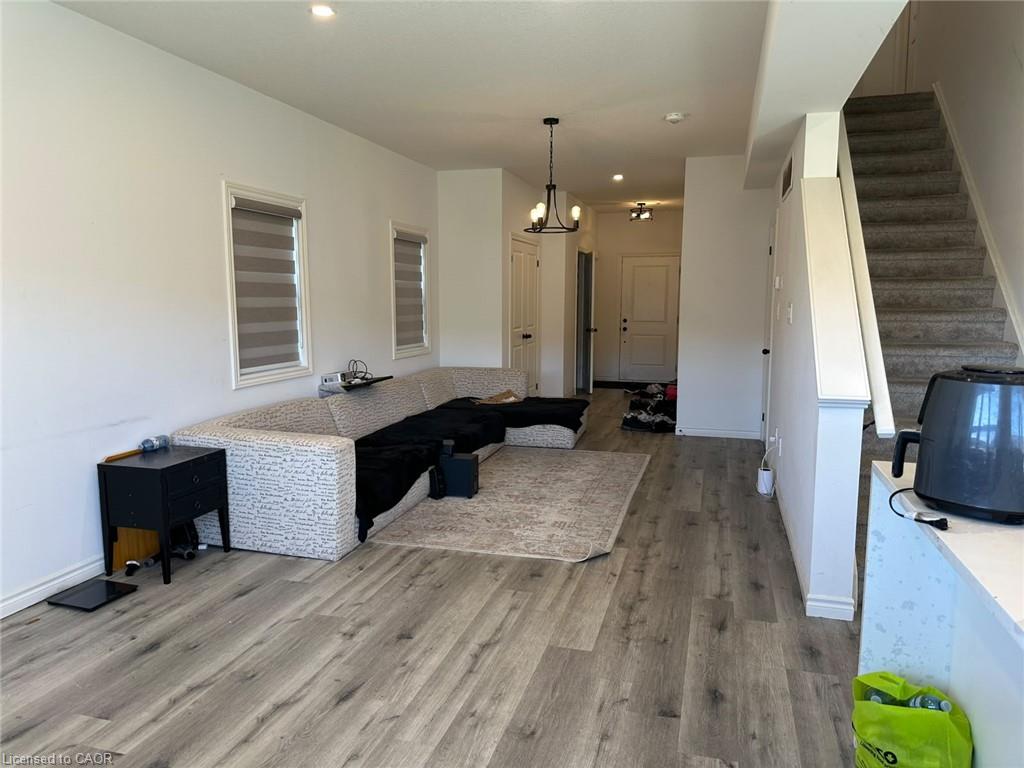 3894 Auckland Avenue Property Photo 4