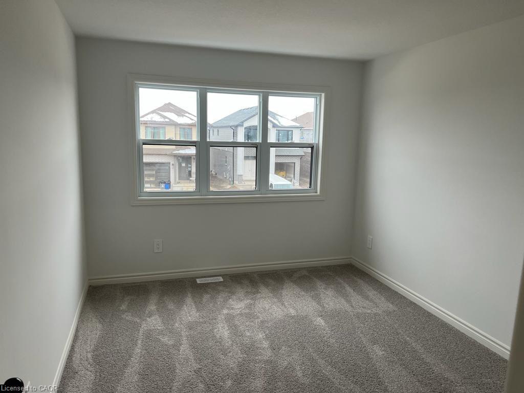 3894 Auckland Avenue Property Photo 11