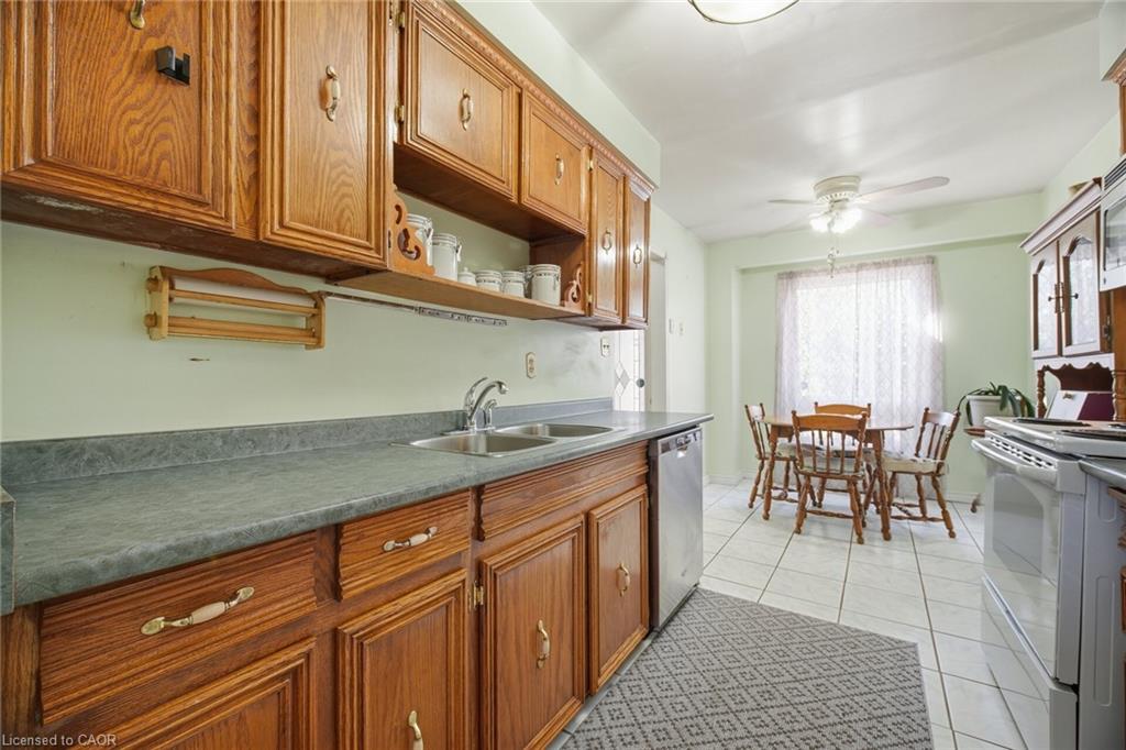 66 Hockley Path Property Photo 13