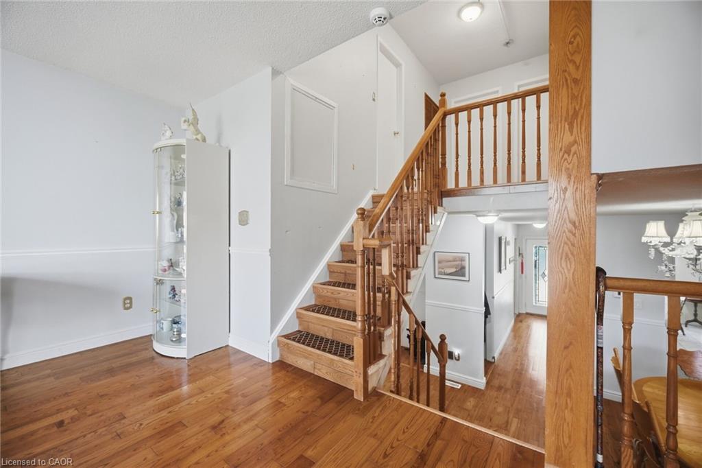 66 Hockley Path Property Photo 24