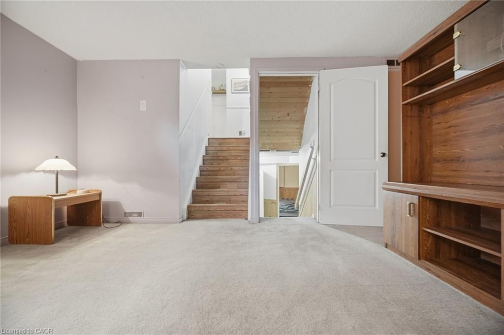 66 Hockley Path Property Photo 43