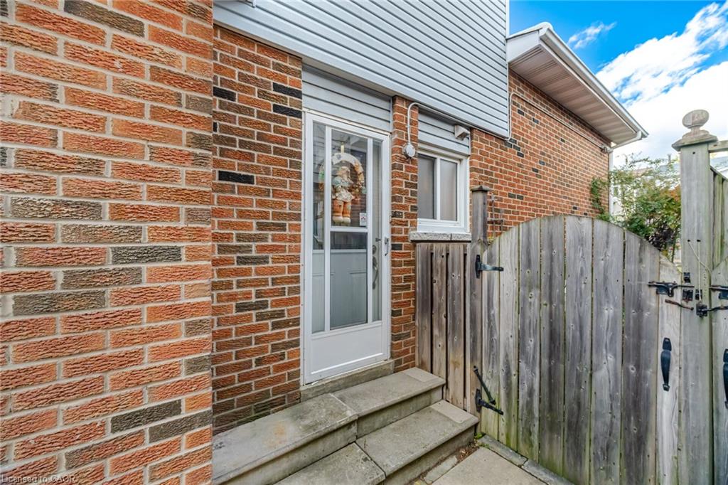 66 Hockley Path Property Photo 49