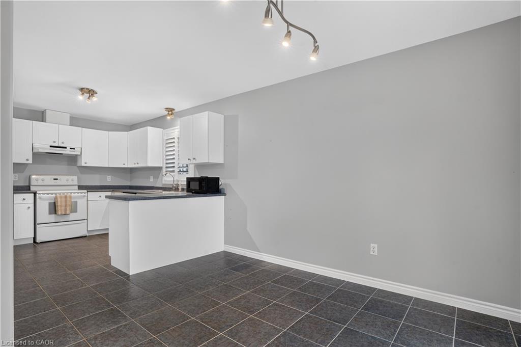 10 Pattison Place Property Photo 20