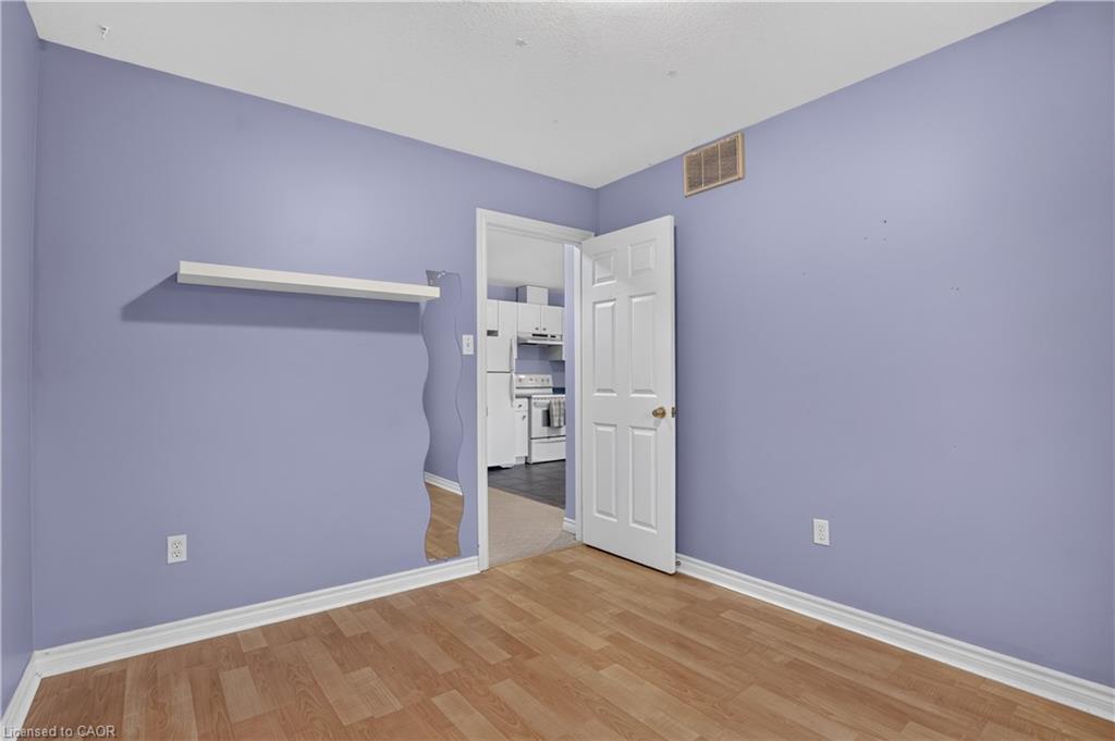 10 Pattison Place Property Photo 33