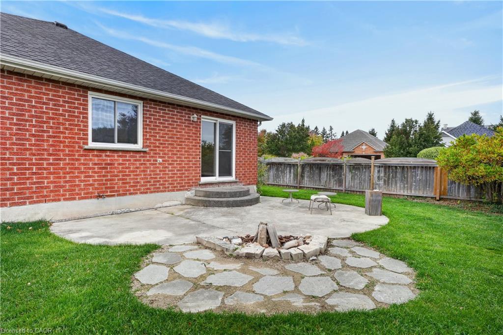 10 Pattison Place Property Photo 48