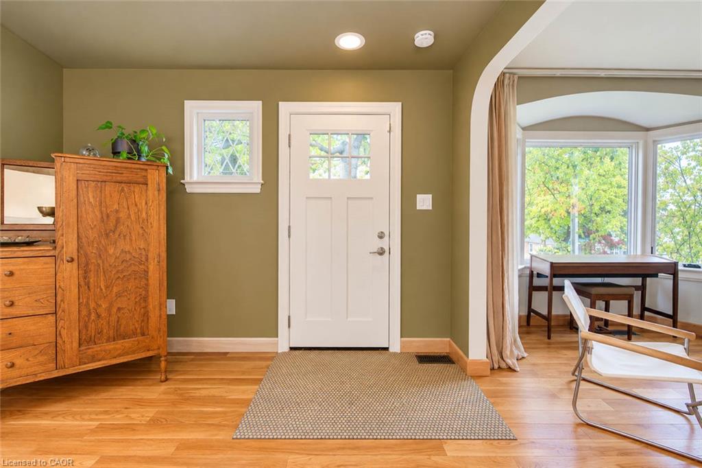 40 Forest Road Property Photo 3
