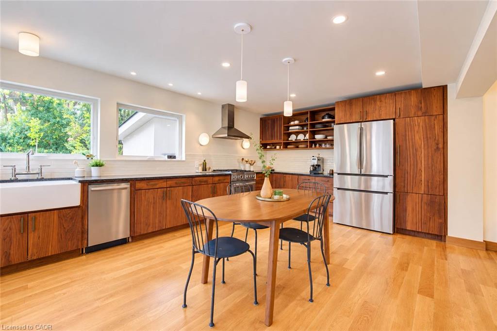40 Forest Road Property Photo 10