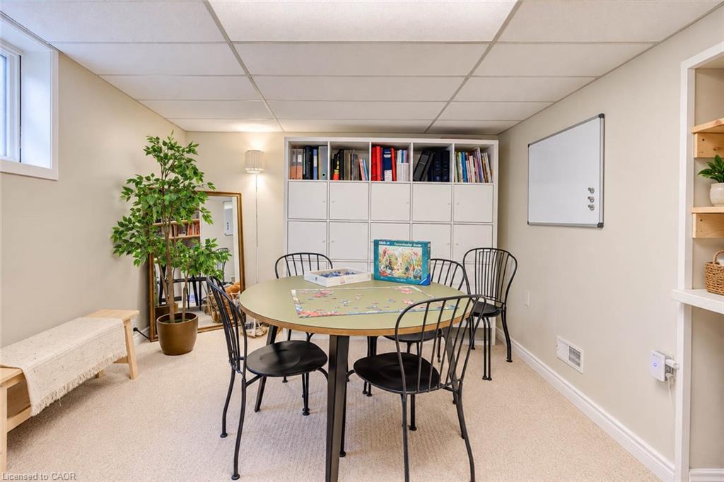 40 Forest Road Property Photo 22