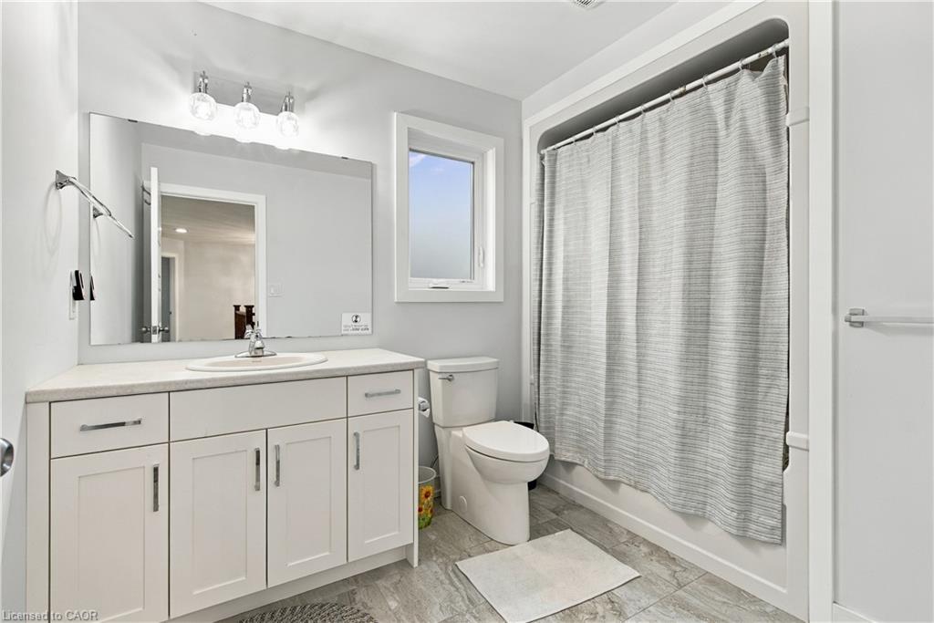 6 Feathers Crossing Property Photo 34