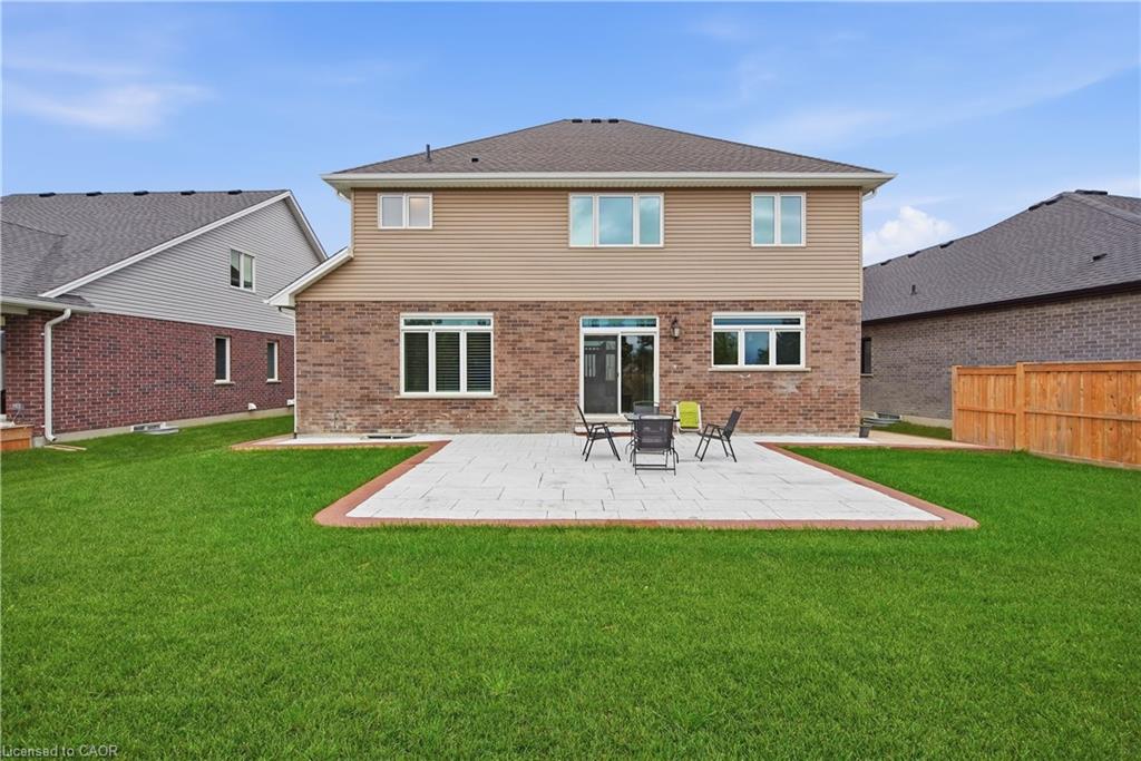 6 Feathers Crossing Property Photo 49