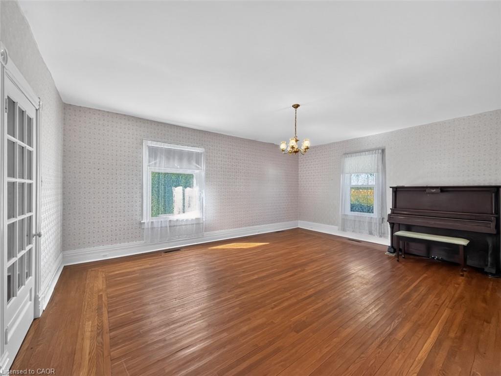 3290 Cockshutt Road Property Photo 14