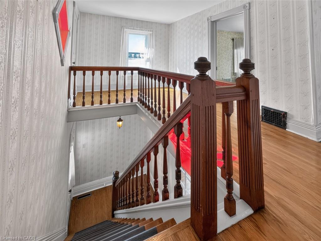 3290 Cockshutt Road Property Photo 27