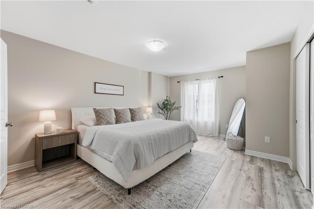 5-7768 Ascot Circle Property Photo 13