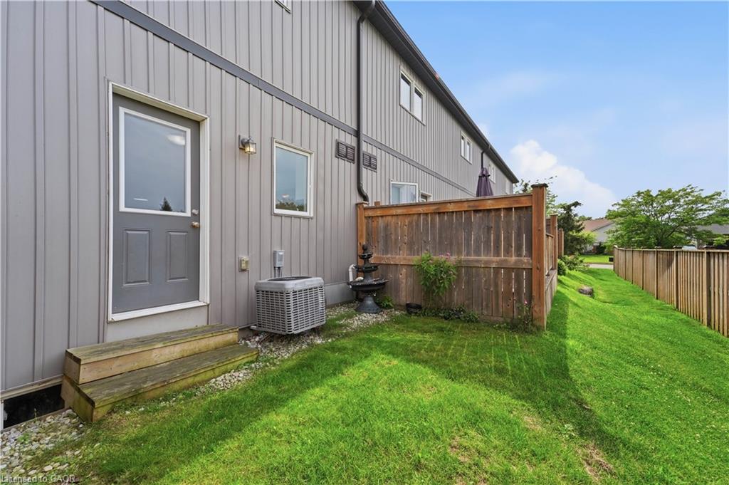 5-7768 Ascot Circle Property Photo 22