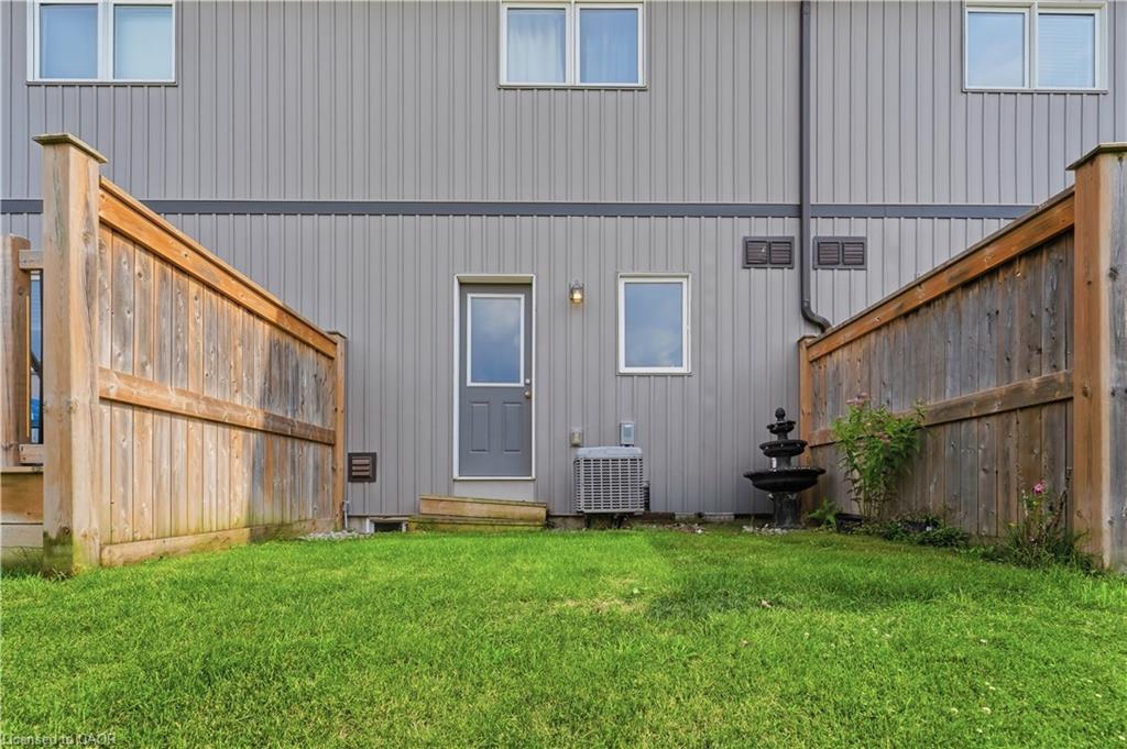 5-7768 Ascot Circle Property Photo 23