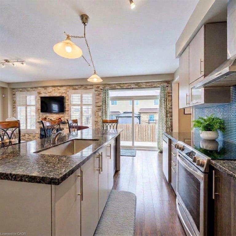 91 Cook Street Property Photo 12