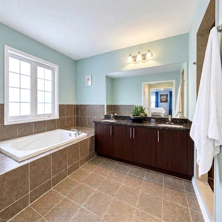 91 Cook Street Property Photo 17