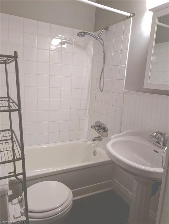 1-130 East 18th Street Property Photo 8