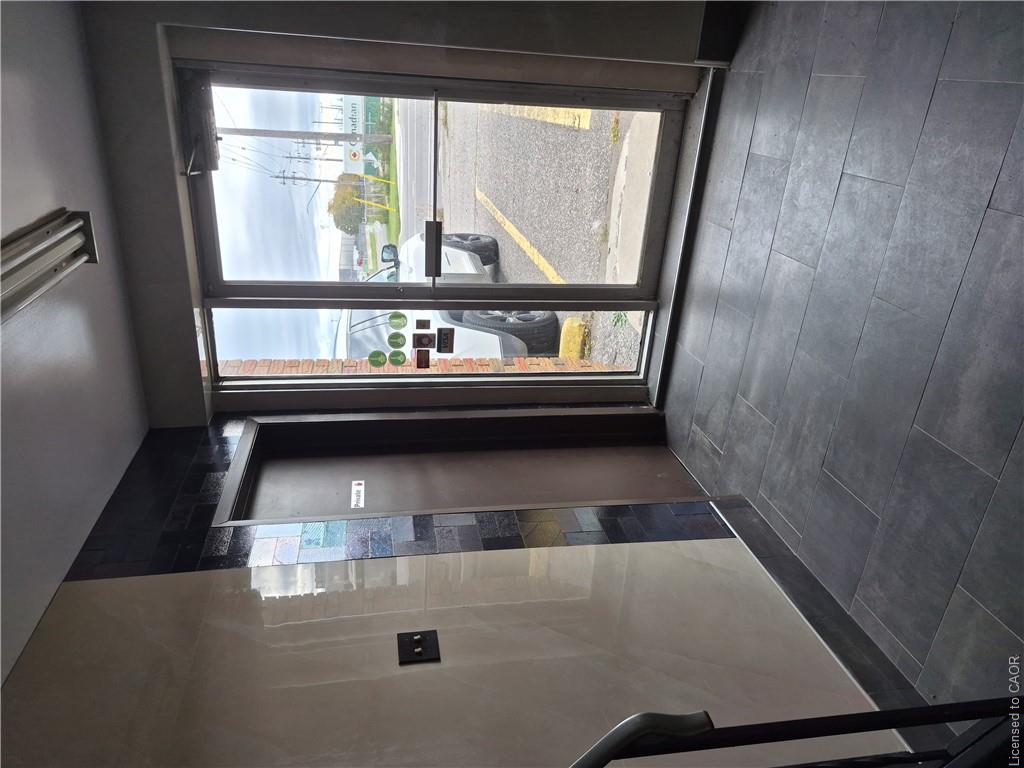 365 Grays Road Property Photo 3