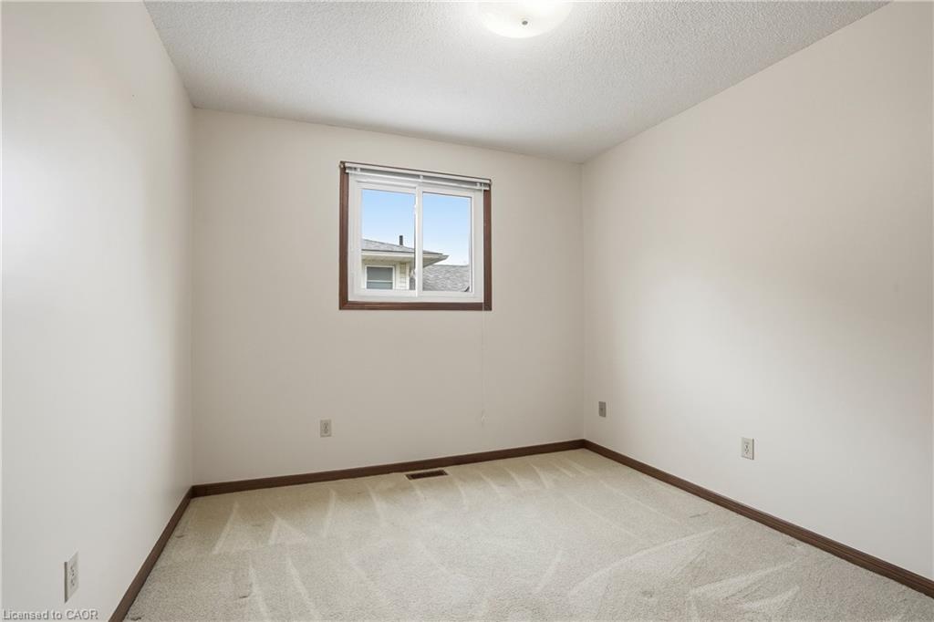 84 Larchwood Circle Property Photo 19