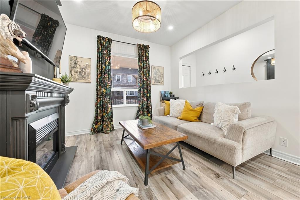 48 Francis Street Property Photo 6