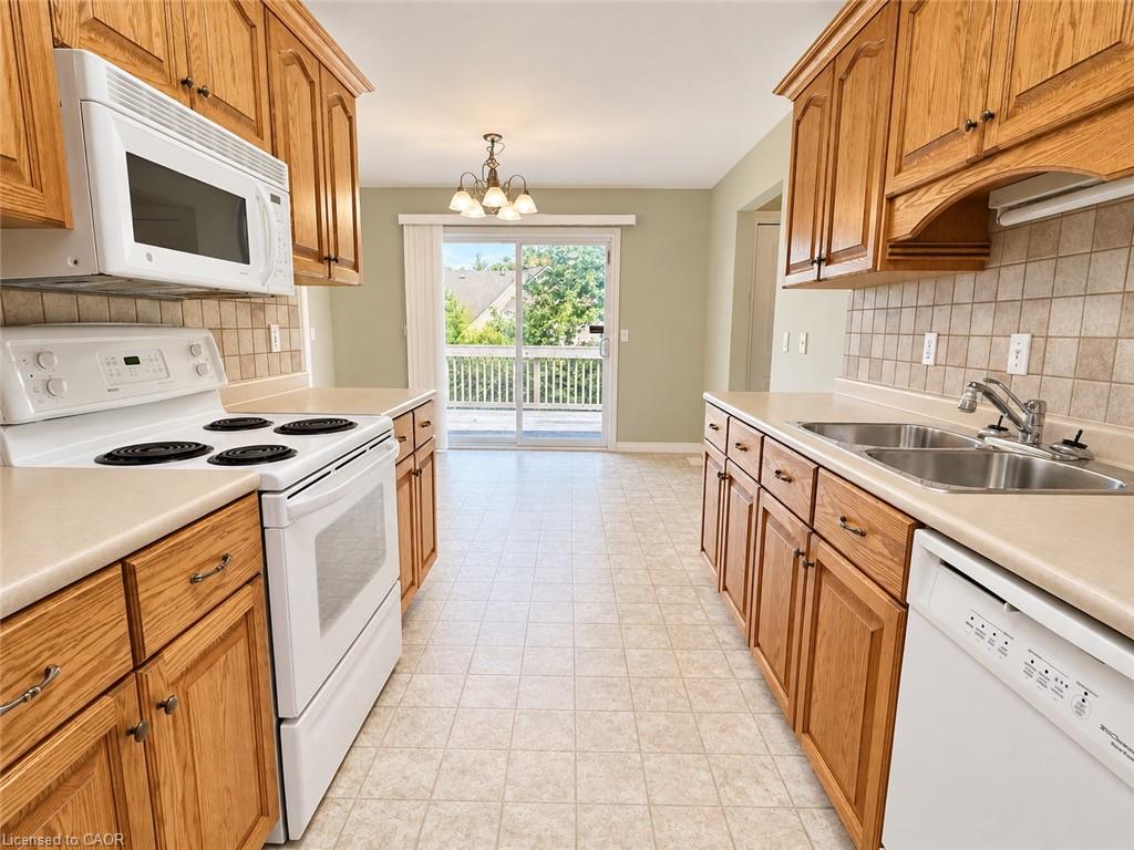 113 Briar Glen Court Property Photo 24