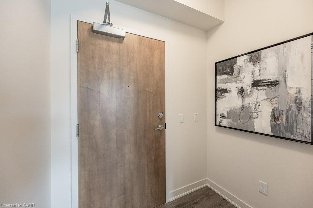 106-340 Plains Road E Property Photo 7