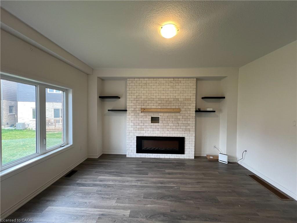 6 Tarrison Street Property Photo 3
