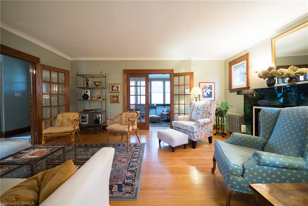 354 West Street Property Photo 7