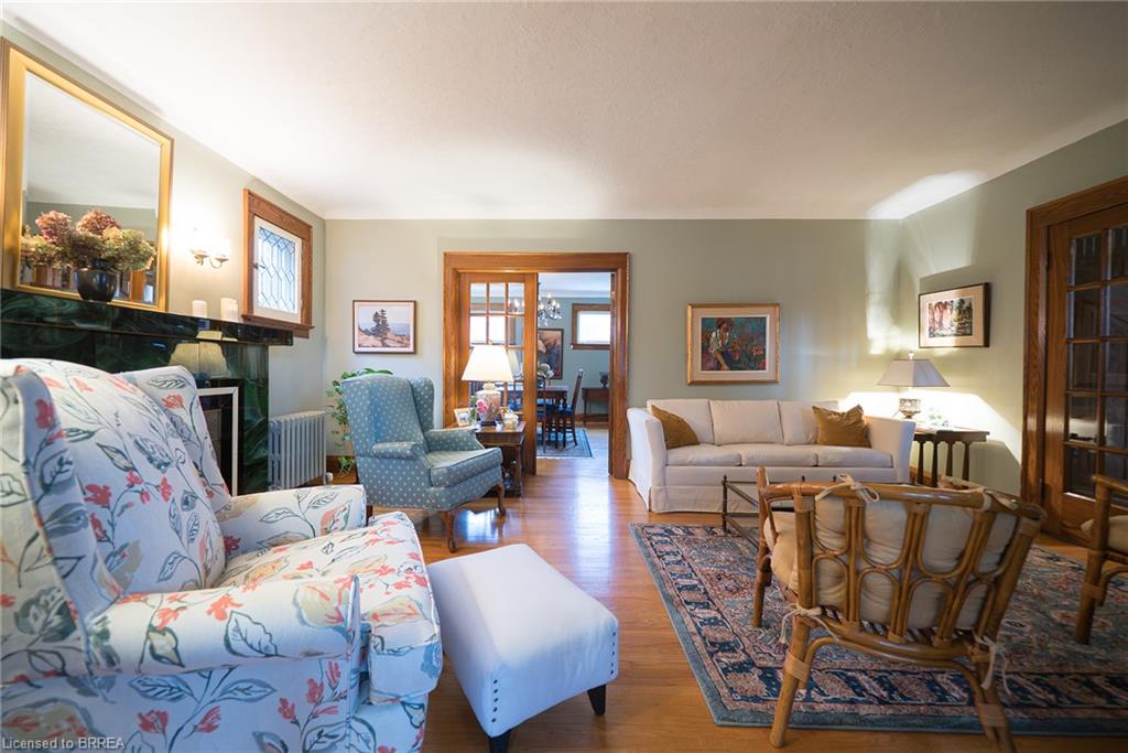 354 West Street Property Photo 8