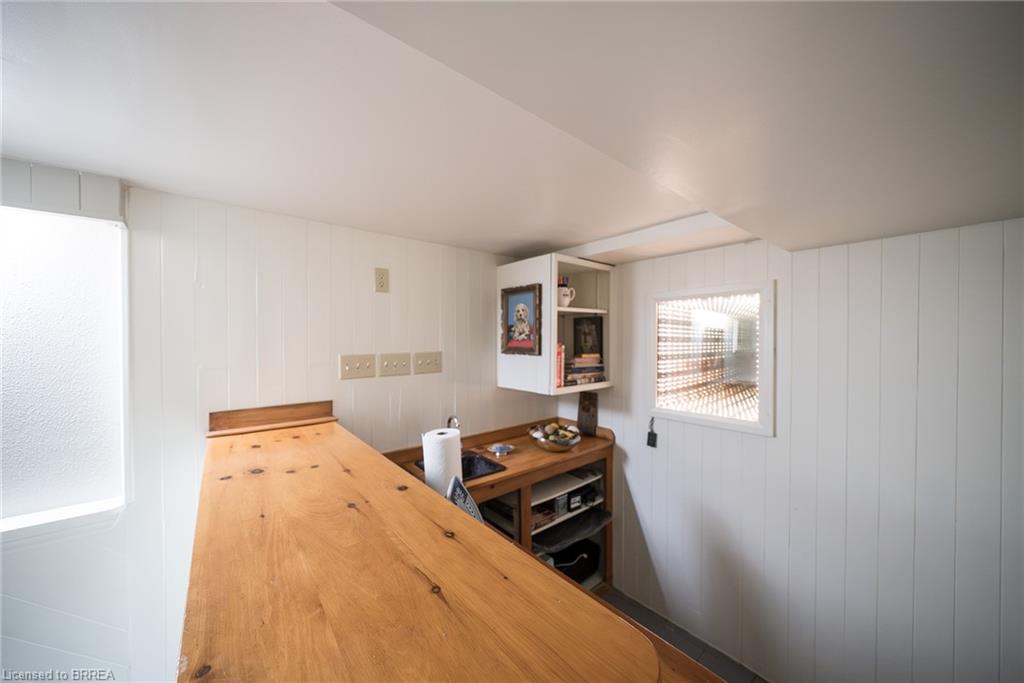 354 West Street Property Photo 29
