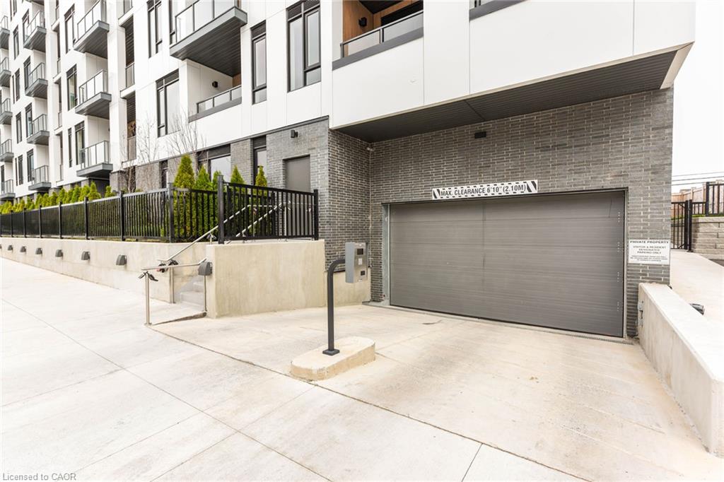 514-1440 Clarriage Court Property Photo 2